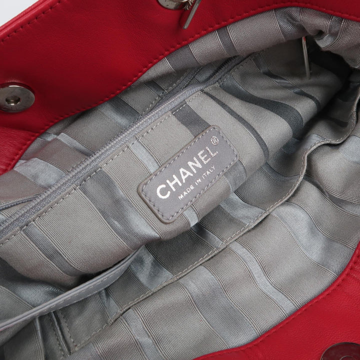 Chanel Disc Bonbons Tote In Red Lambskin