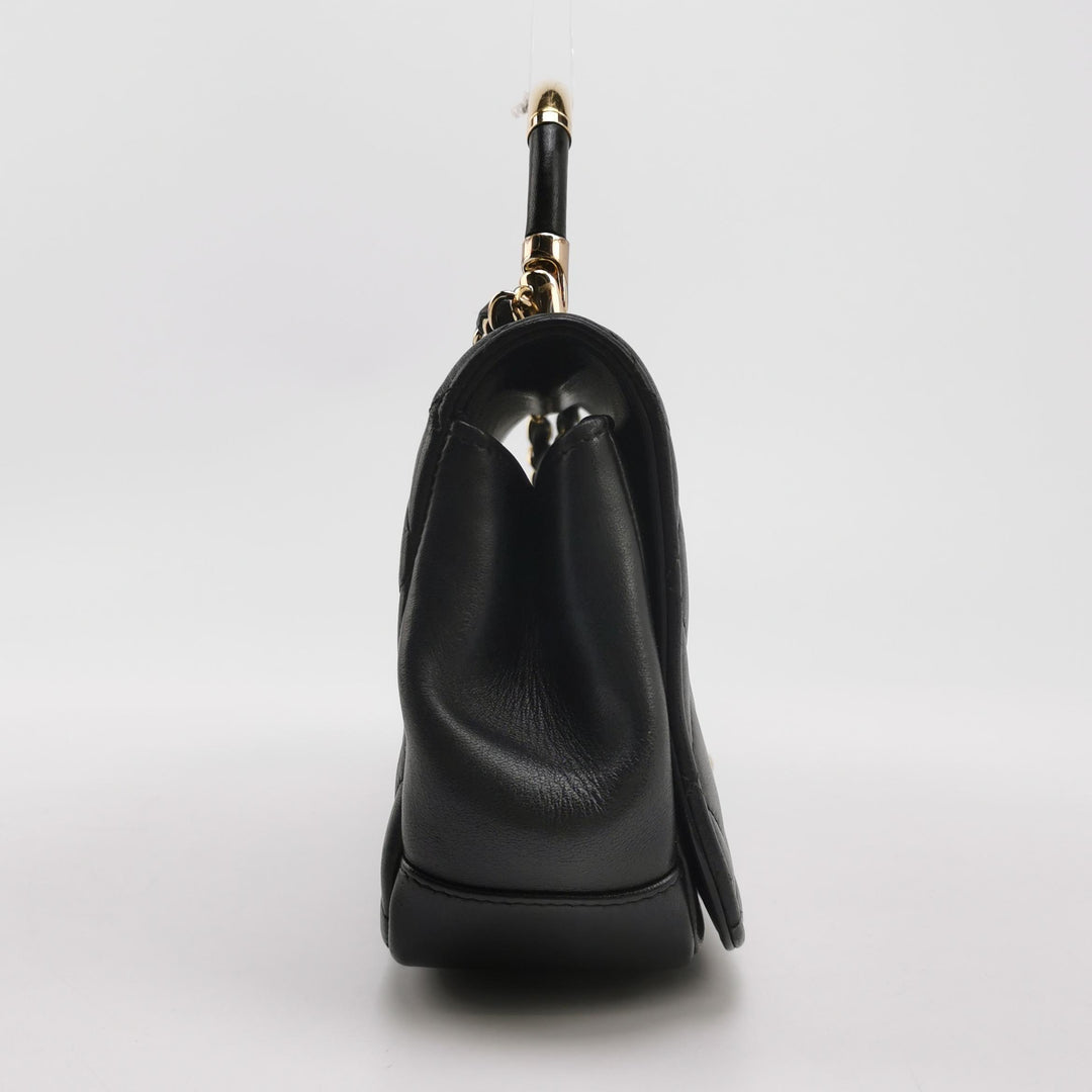 Chanel Chic Carry Flap Bag In Black Leather