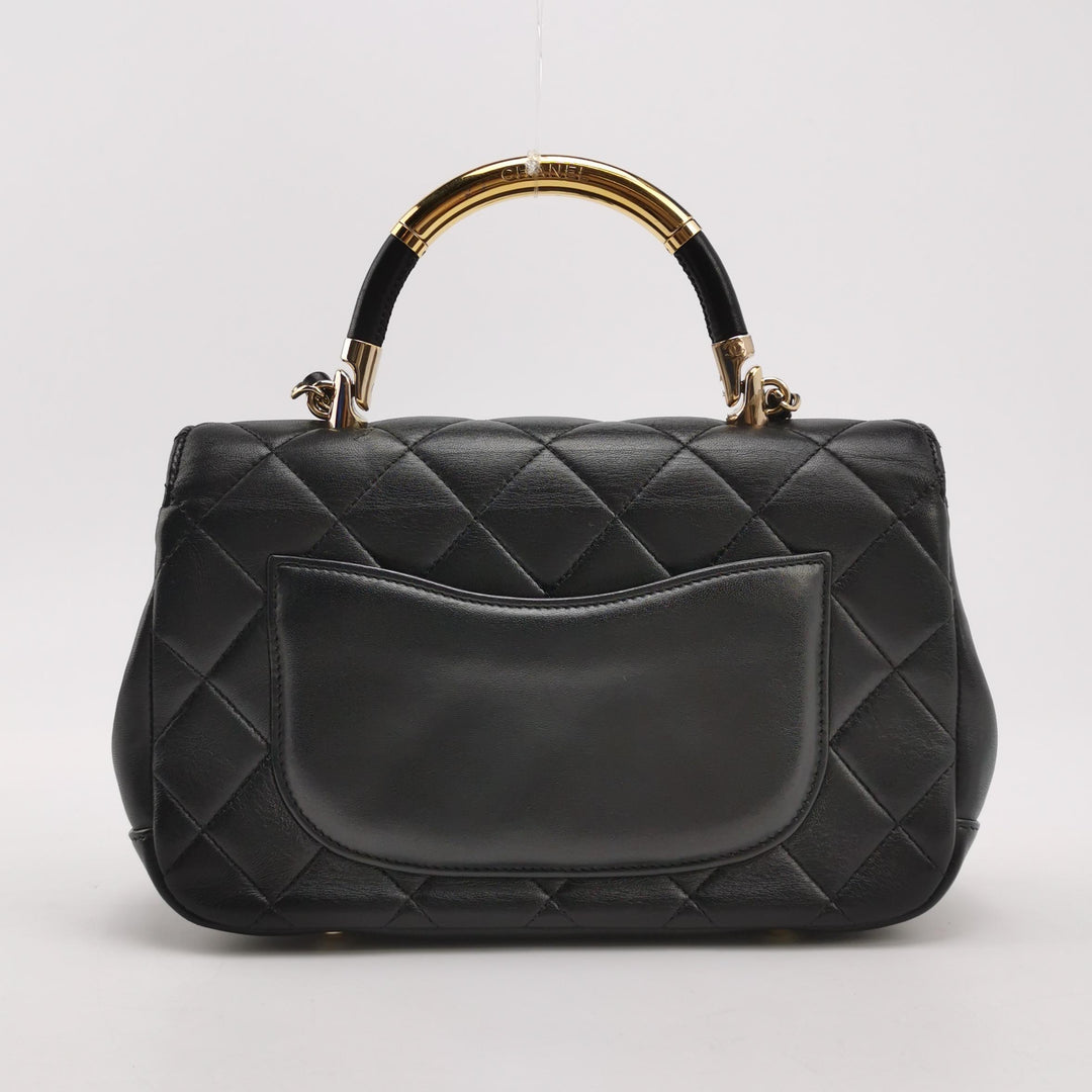 Chanel Chic Carry Flap Bag In Black Leather