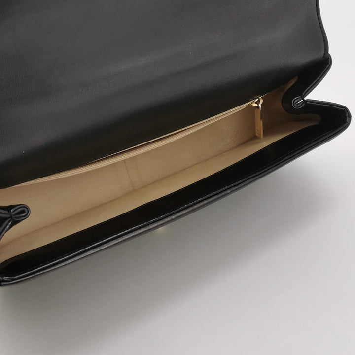Chanel Chic Carry Flap Bag In Black Leather