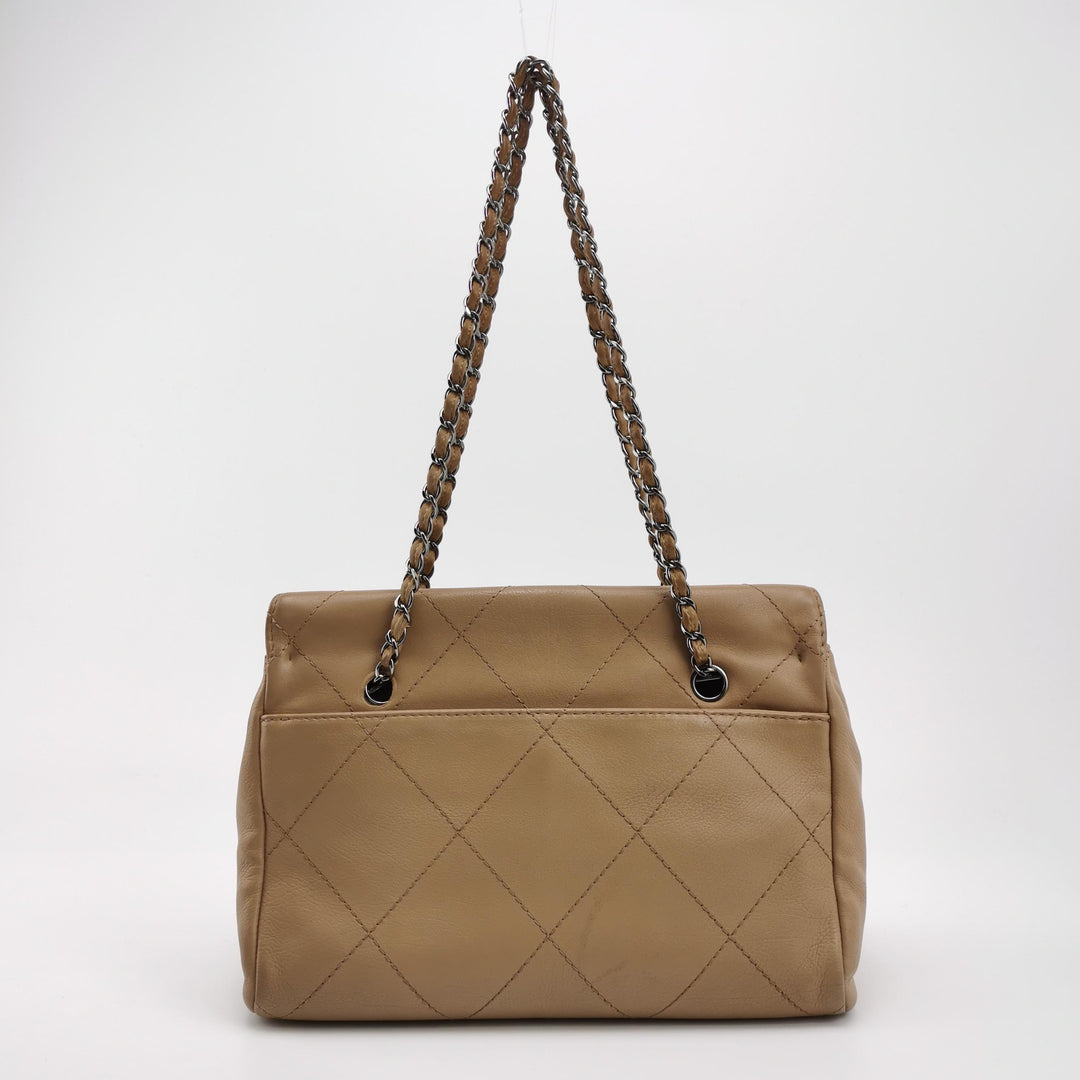 Chanel 2012 Hamptons CC Tote In Beige Leather