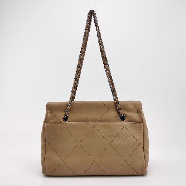 Chanel 2012 Hamptons CC Tote In Beige Leather