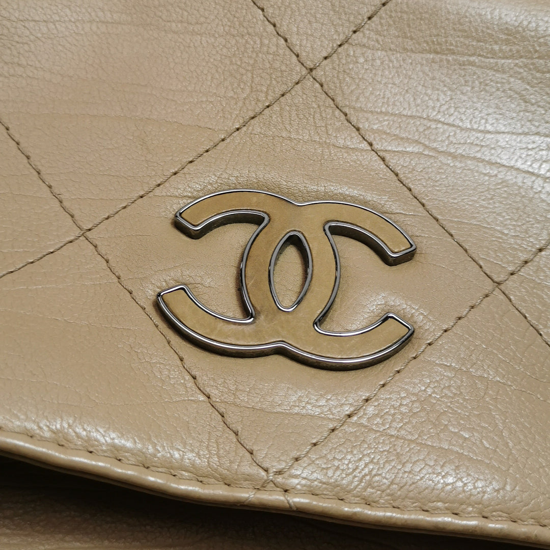 Chanel 2012 Hamptons CC Tote In Beige Leather