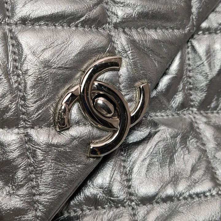 Chanel 2018 Big Bang Flap Bag Metallic Silver Quilted Aged Calfskin