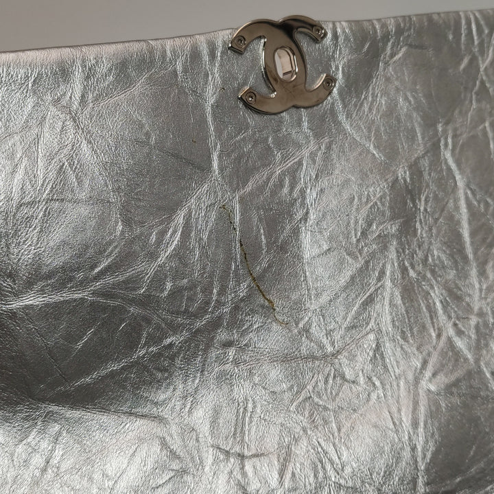 Chanel 2018 Big Bang Flap Bag Metallic Silver Quilted Aged Calfskin