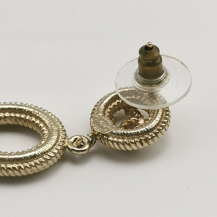 Chanel Earrings Metal And Glass Pearls Gold and Pearly White