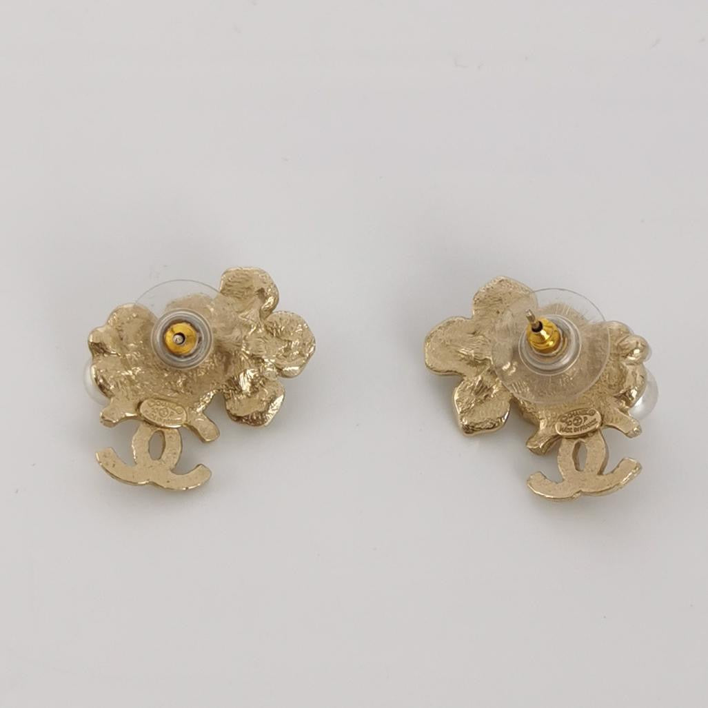 Chanel Pearl CC Flower Earrings Gold