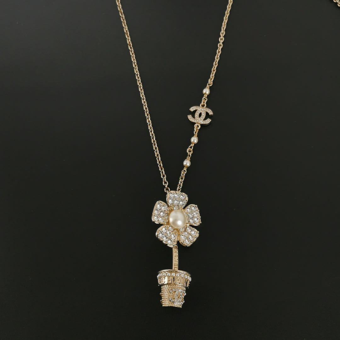 Chanel Flowerpot Faux Pearl CC Logo Necklace