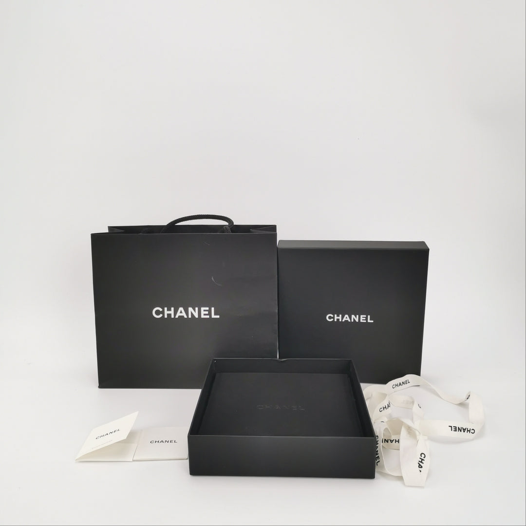 Chanel Little Bag Pendent Faux Pearl Necklace CC Logo