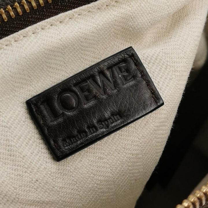 Loewe Medium Puzzle Bag In Brown Suede