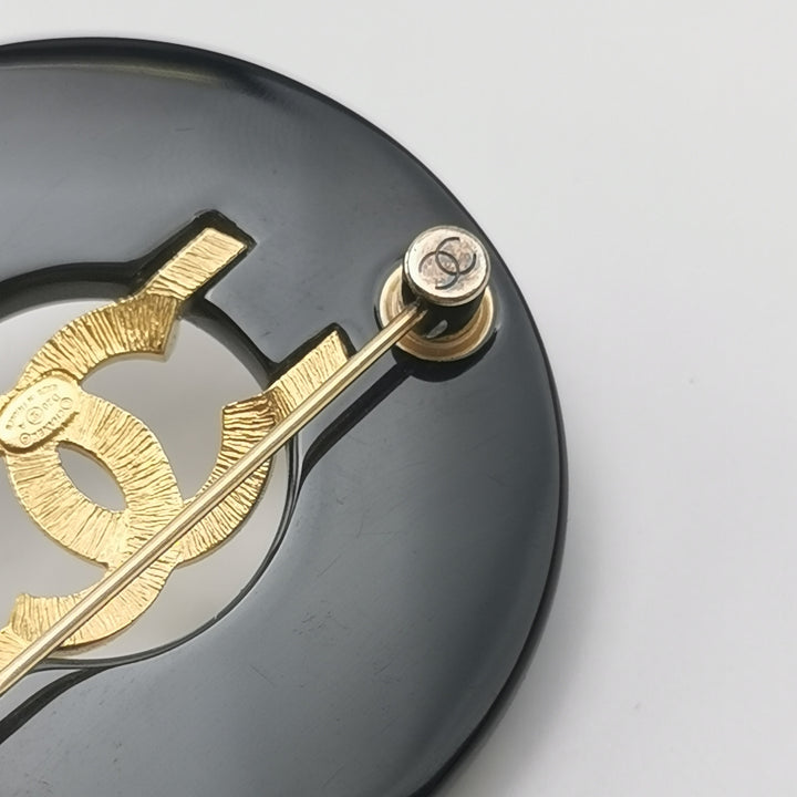 Chanel CC Logo Gold Brooch