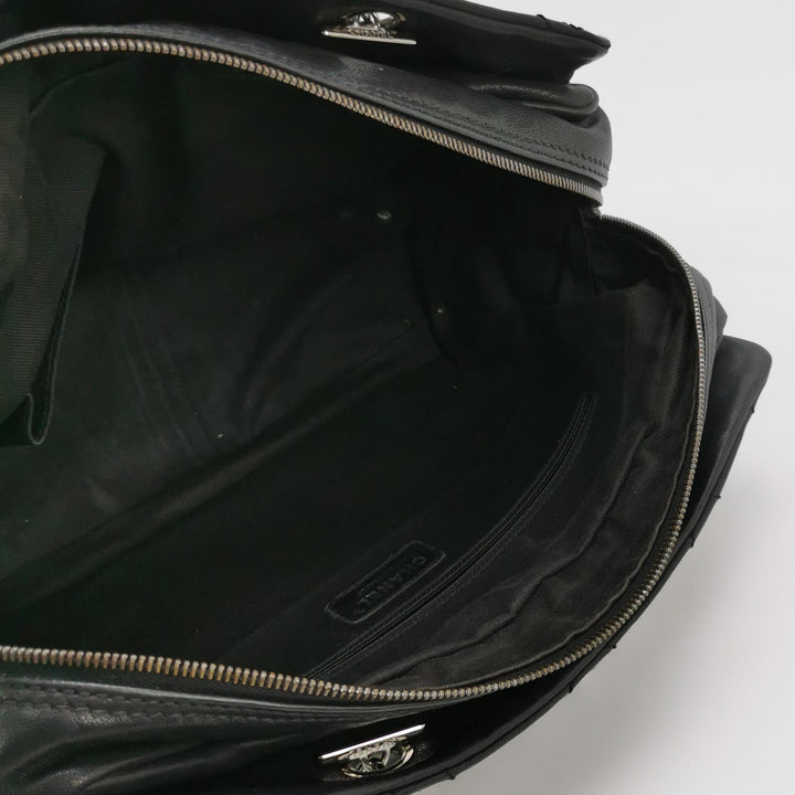 Chanel Vintage CC logo Black Leather Shoulder Bag