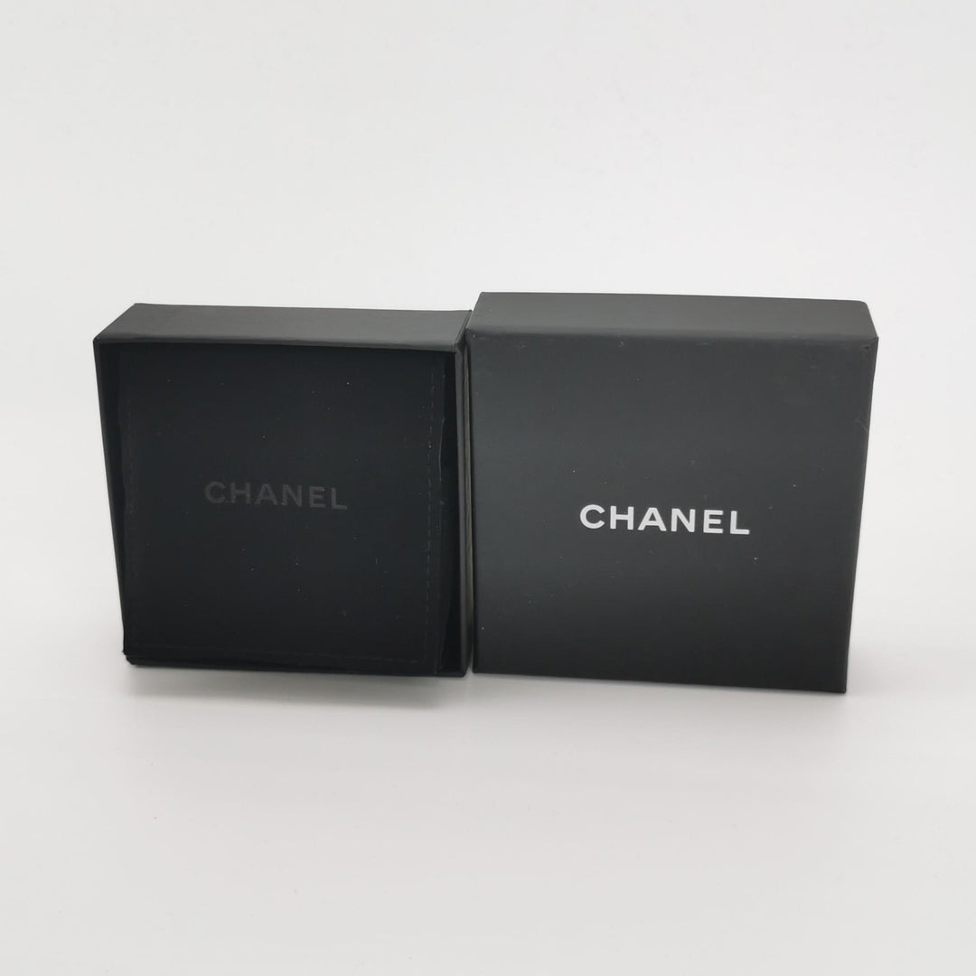Chanel Metal Crystal Bow-tiful CC Brooch Gold