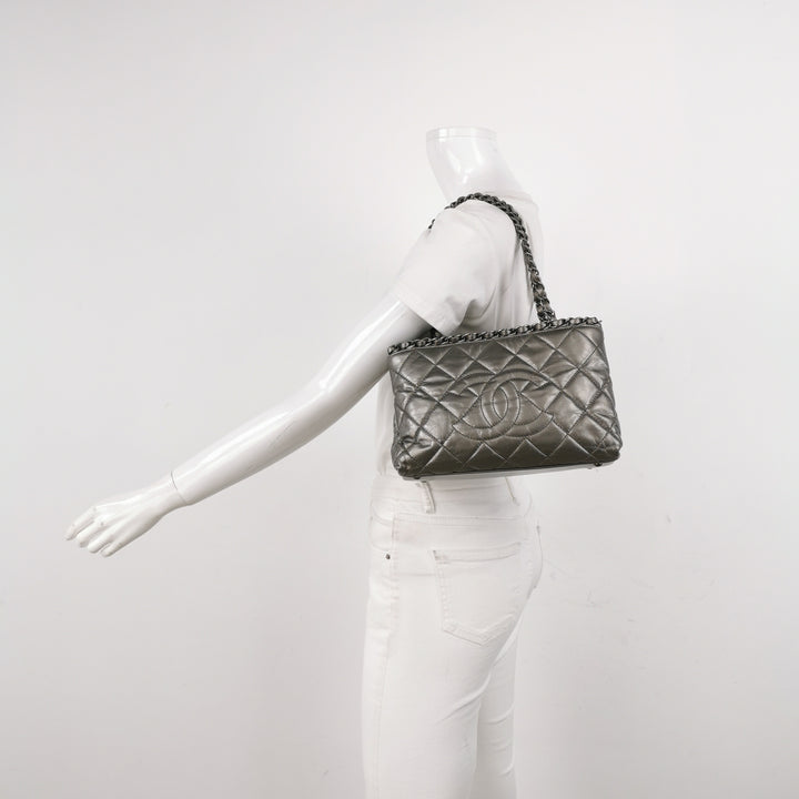Chanel Chain Me Tote Grey Leather