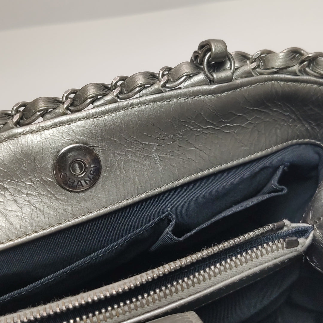 Chanel Chain Me Tote Grey Leather