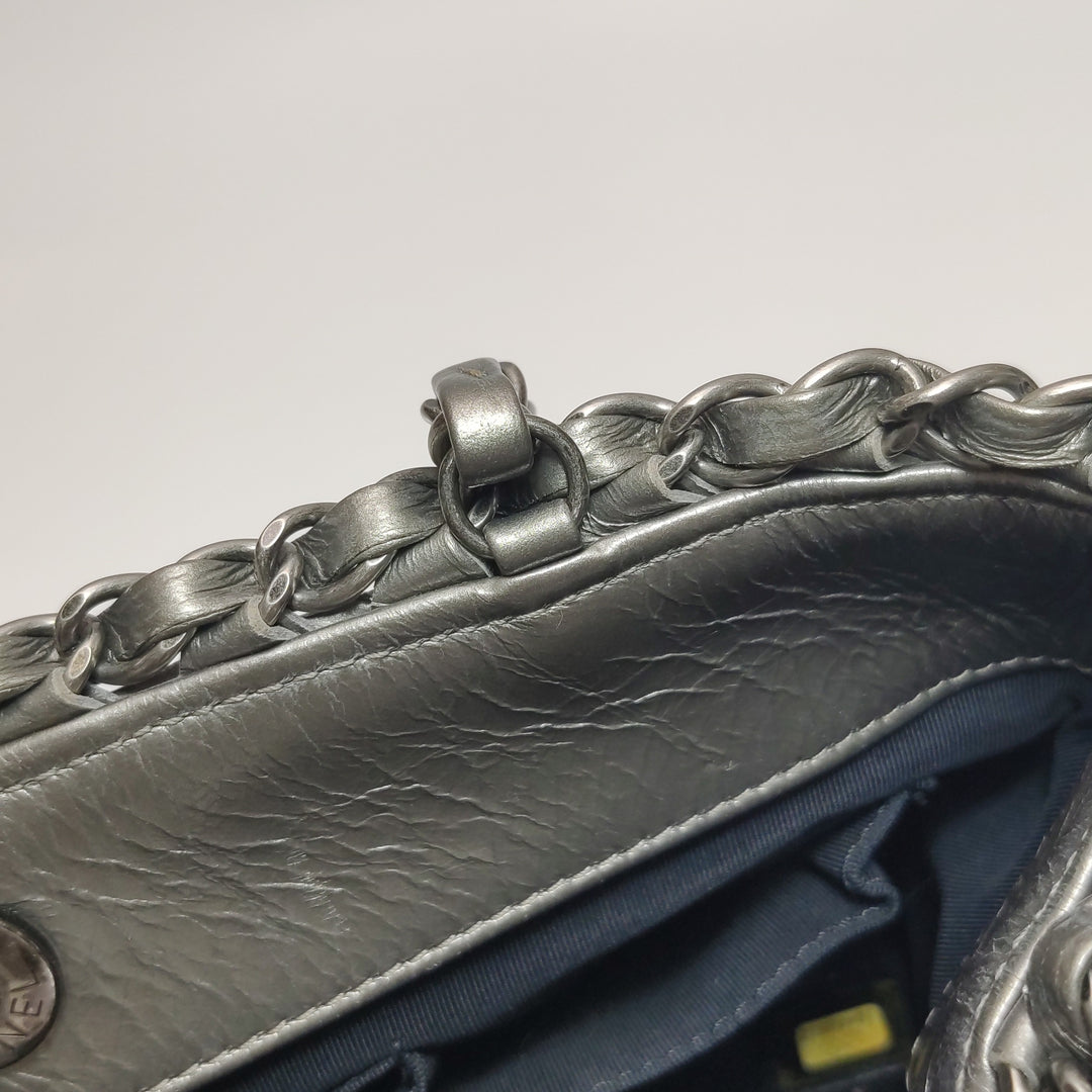 Chanel Chain Me Tote Grey Leather