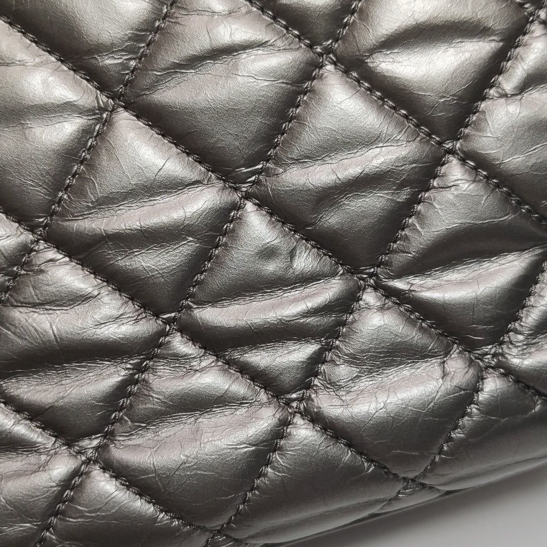Chanel Chain Me Tote Grey Leather