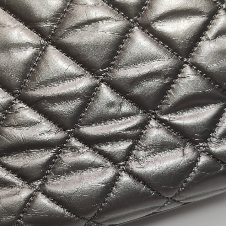 Chanel Chain Me Tote Grey Leather