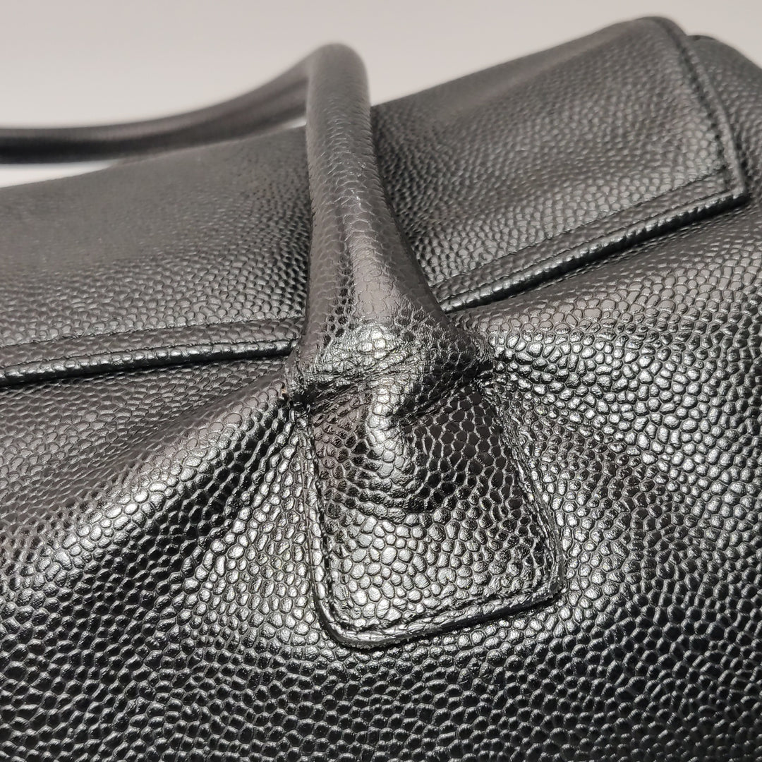 Chanel Vintage CC Logo Caviar Leather Tote Bag