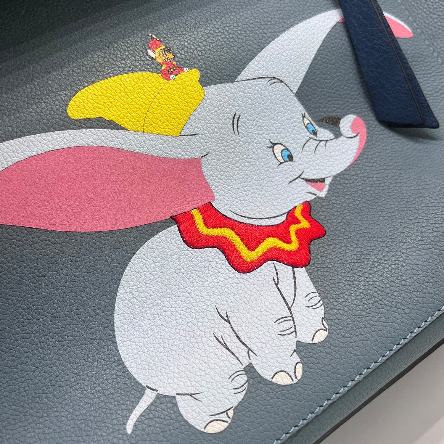 Loewe ダンボ Dumbo クラッチバッグ disney ネイビー-