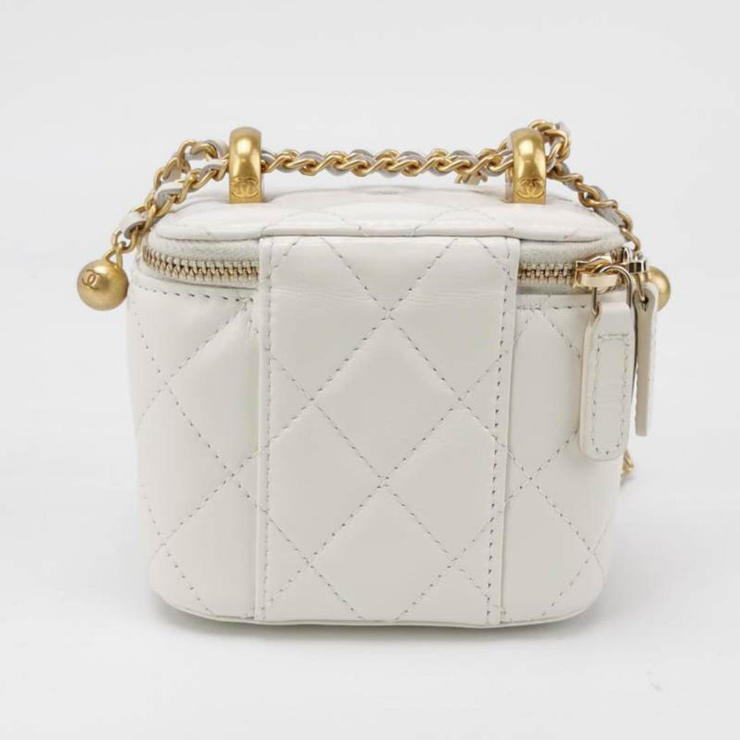 Chanel 2021 White Calfskin Quilted Mini Perfect Fit Vanity Case With Gold Hardware and Chain