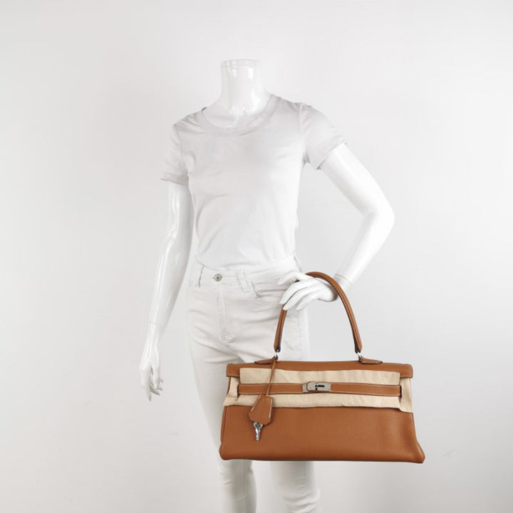 Hermes 2010 Gold Leather Shoulder Kelly 42 With Silver Hardware