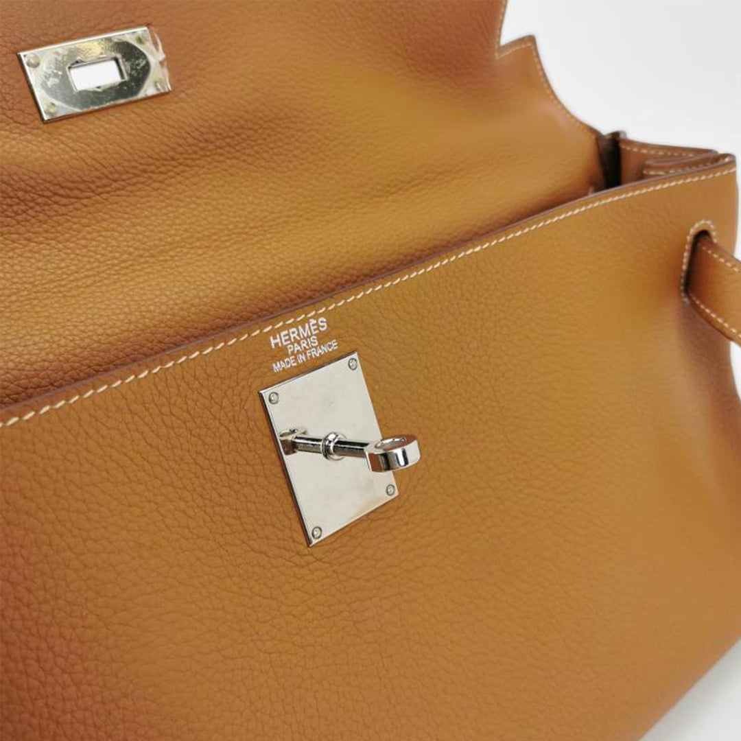 Hermes 2010 Gold Leather Shoulder Kelly 42 With Silver Hardware