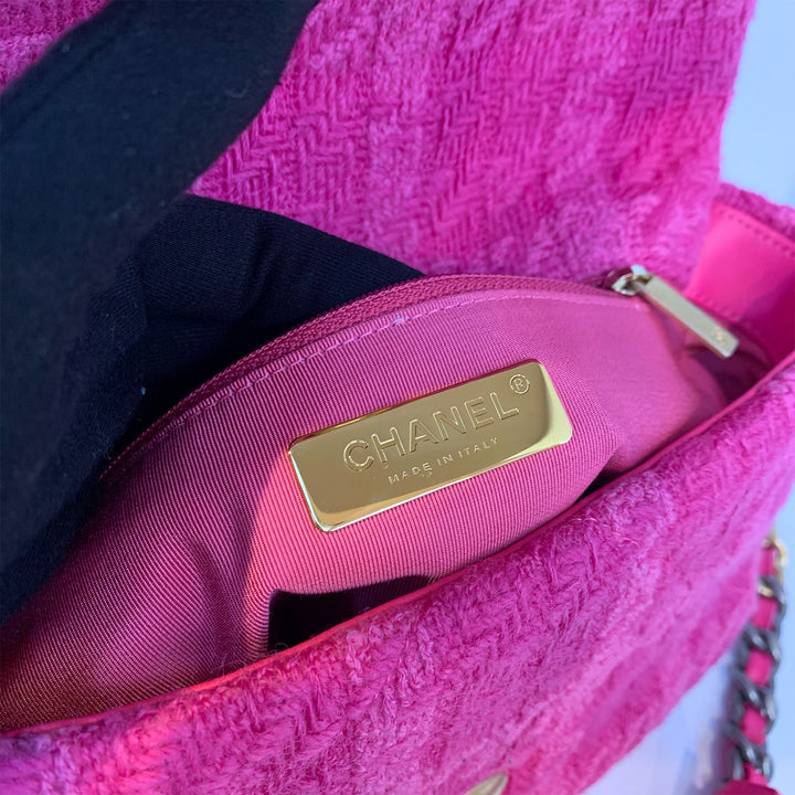 Chanel 2019 Tweed Quilted Medium 19 Flap Bag in Pink with Mixed Hardware