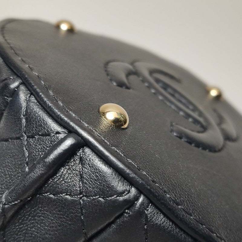 Chanel Pleated Mini Bucket Bag Black Smooth Leather Gold Hardware