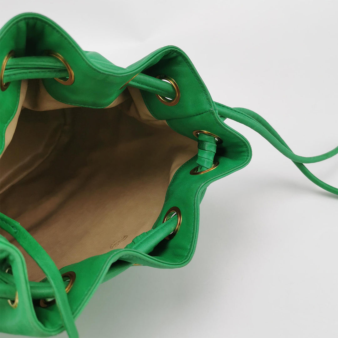 Chanel Vintage Green Lambskin Leather Bucket Bag CC Logo