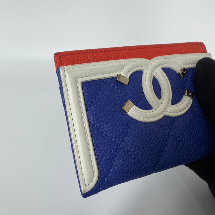 Chanel Caviar Quilted CC Filigree Cardholder Multicolor