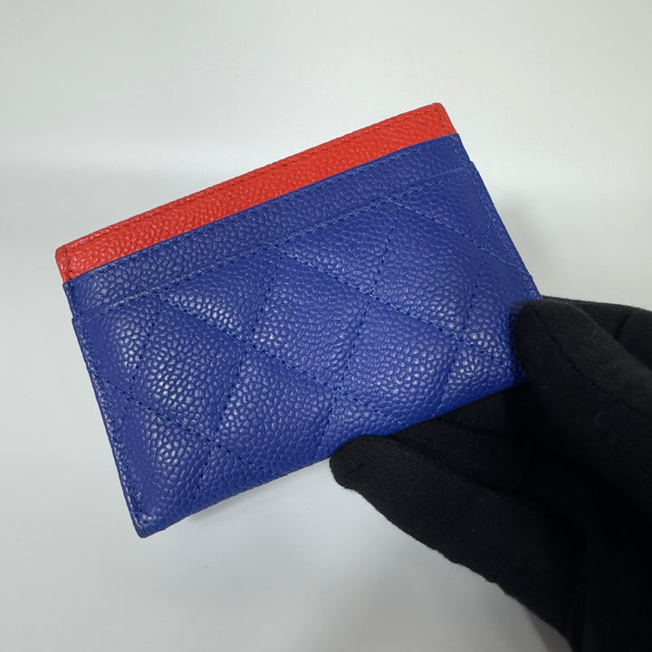 Chanel 2018-2019 Caviar Quilted CC Filigree Cardholder Blue Red White