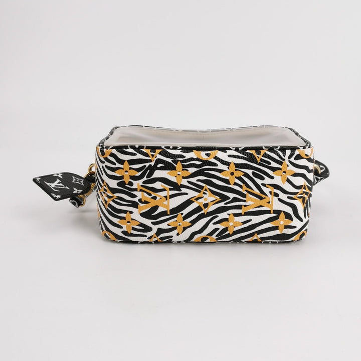 Louis Vuitton Monogram Giant Jungle Beach Pouch Gold Hardware