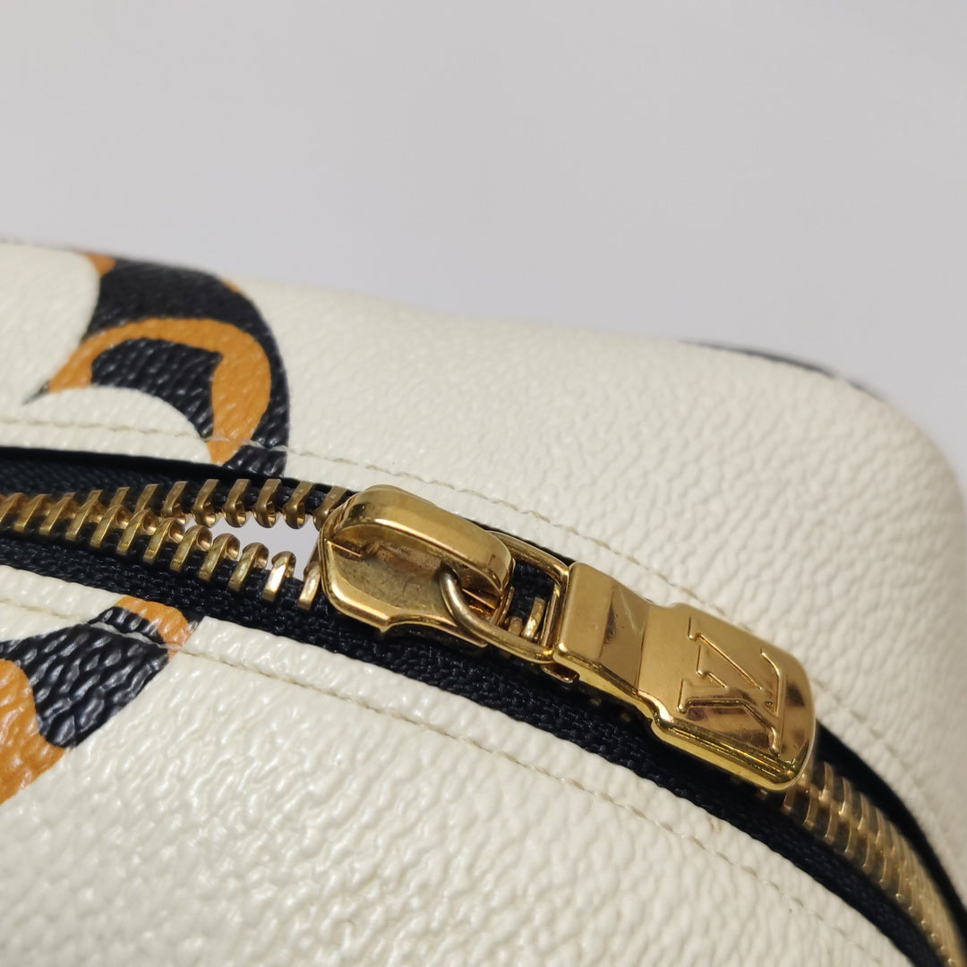 Louis Vuitton Monogram Giant Jungle Beach Pouch Gold Hardware
