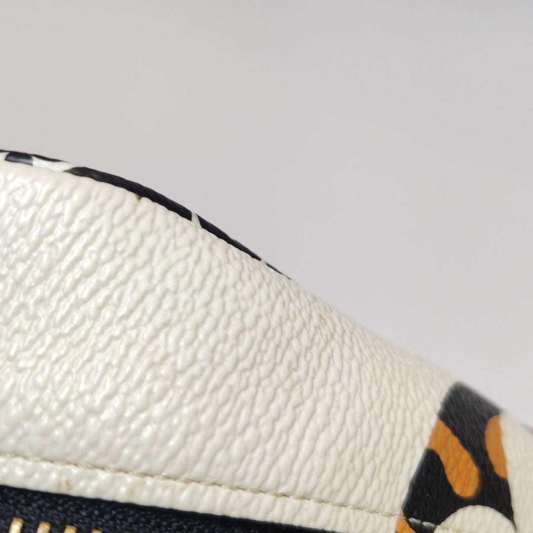 Louis Vuitton Monogram Giant Jungle Beach Pouch Gold Hardware