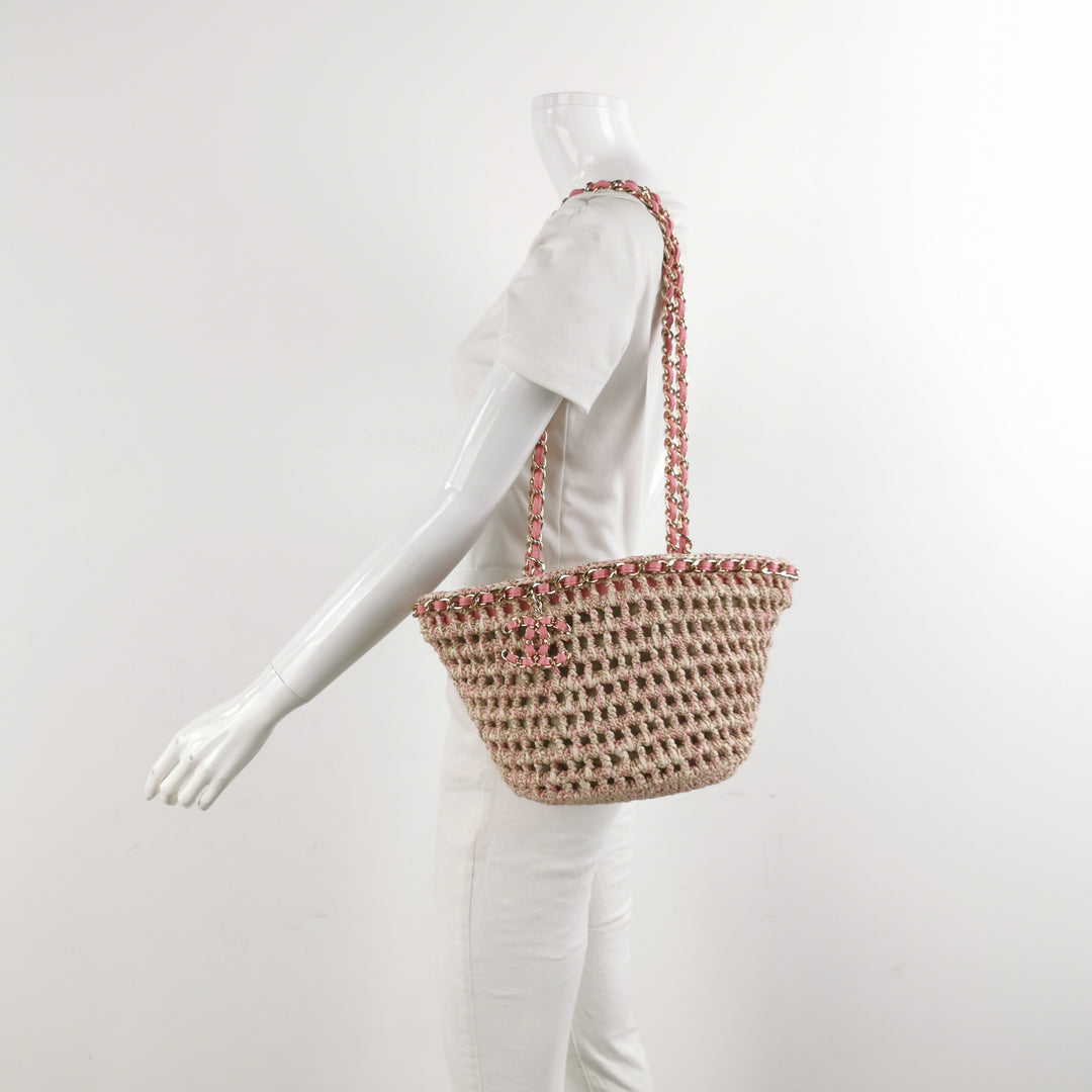 Chanel Shopping Tote in Beige Crochet Mixed Pink Fibers Leather