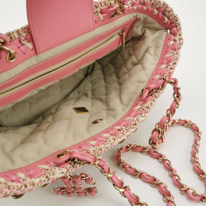 Chanel Shopping Tote in Beige Crochet Mixed Pink Fibers Leather