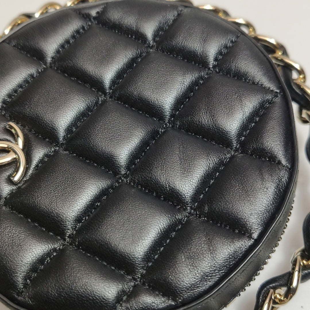Chanel Quilted Chain Round Mini Clutch Lambskin Black Gold Hardware