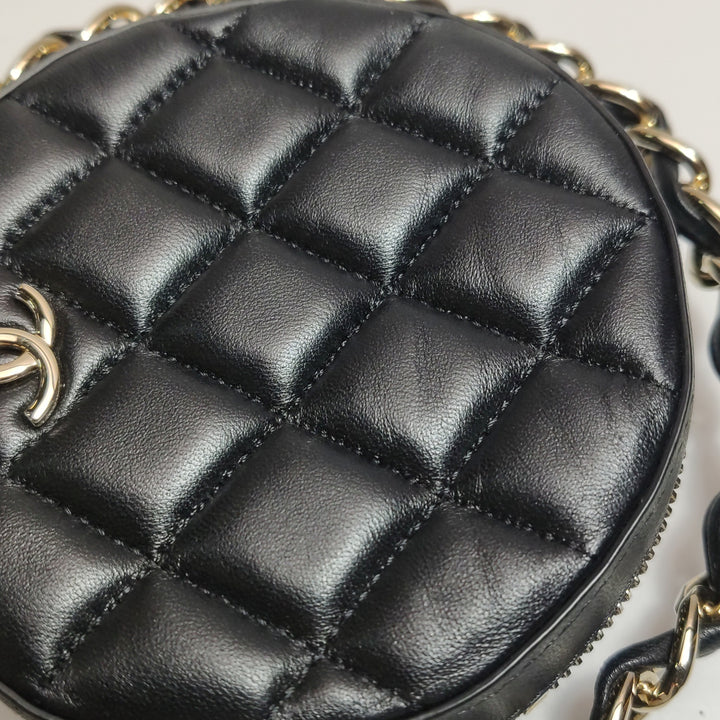 Chanel Quilted Chain Round Mini Clutch Lambskin Black Gold Hardware