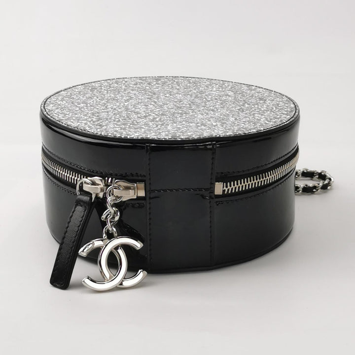 Chanel Round Chain Shoulder Bag Small Metallic Silver Leather Silver Hardware
