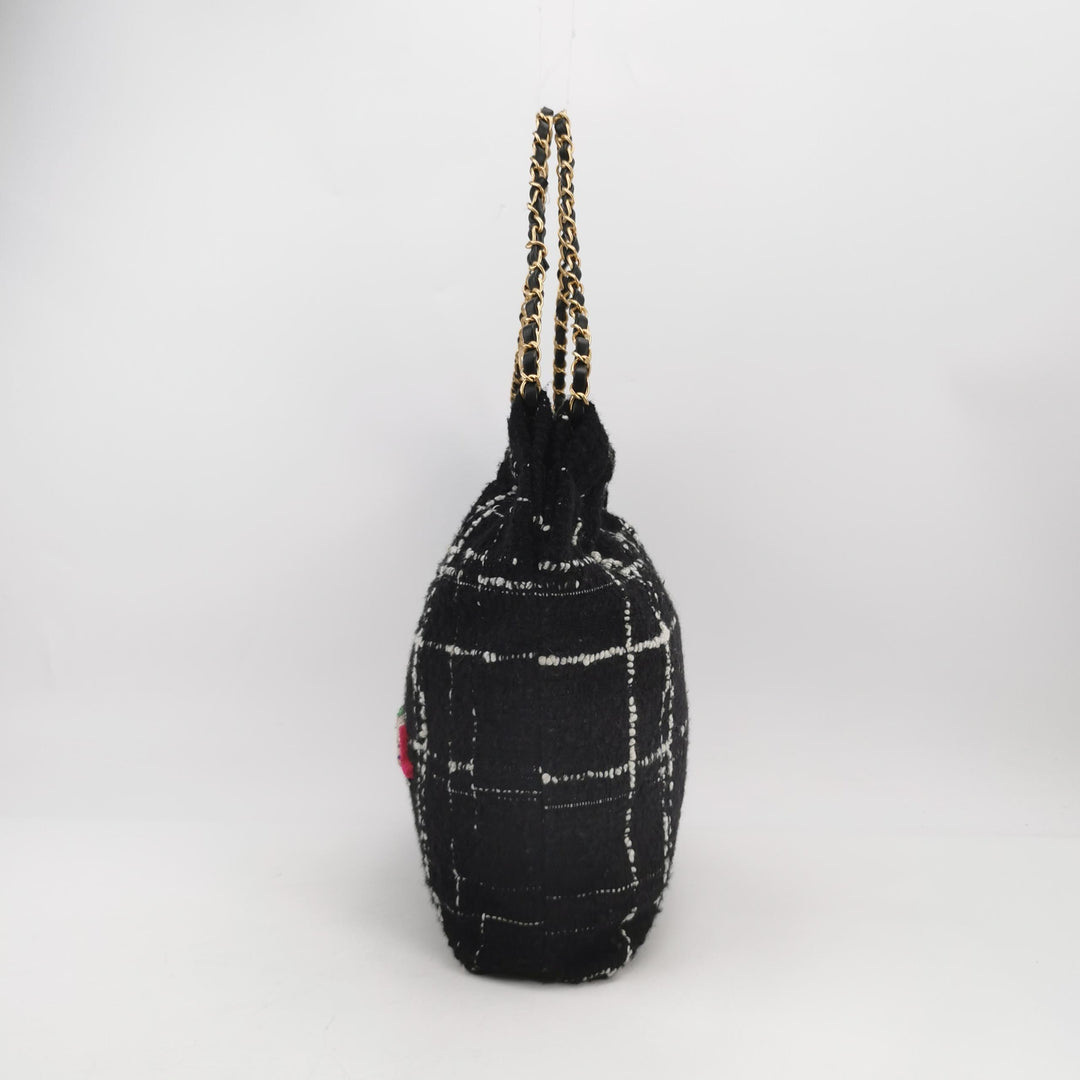 Chanel 22 Tweed Hobo Bag