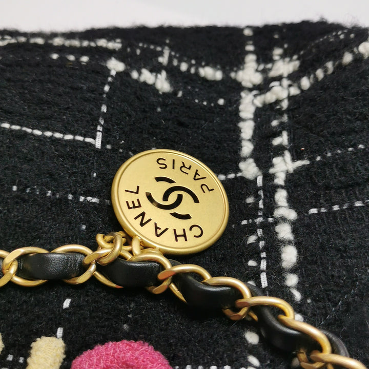 Chanel 22 Tweed Hobo Bag