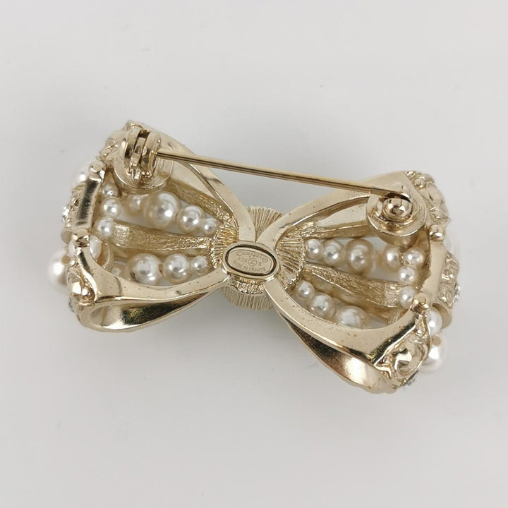 Chanel Bow White Pearls Crystals Brooch