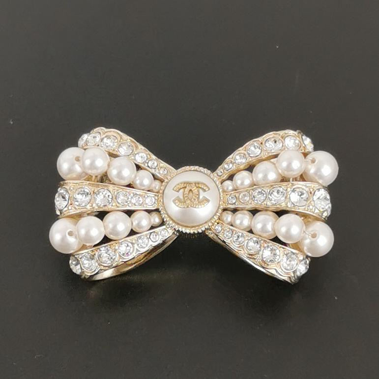Chanel Bow White Pearls Crystals Brooch