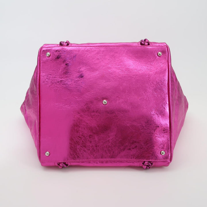 Chanel Modern Chain Tote Large Metallic Cracked Calfskin Fuchsia Pink