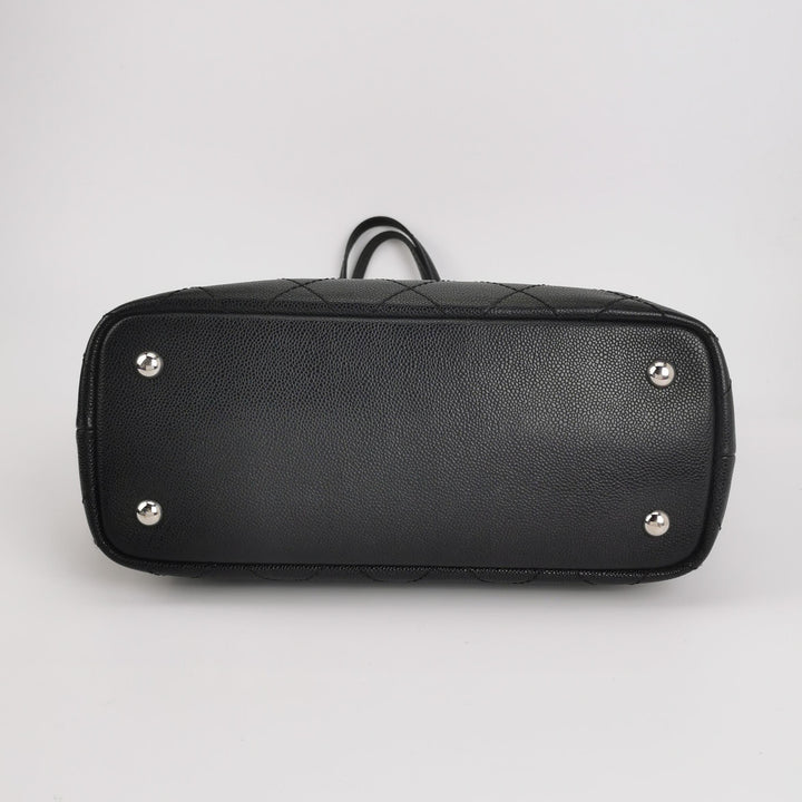 Chanel On The Road Caviar Leather Tote Bag In Black