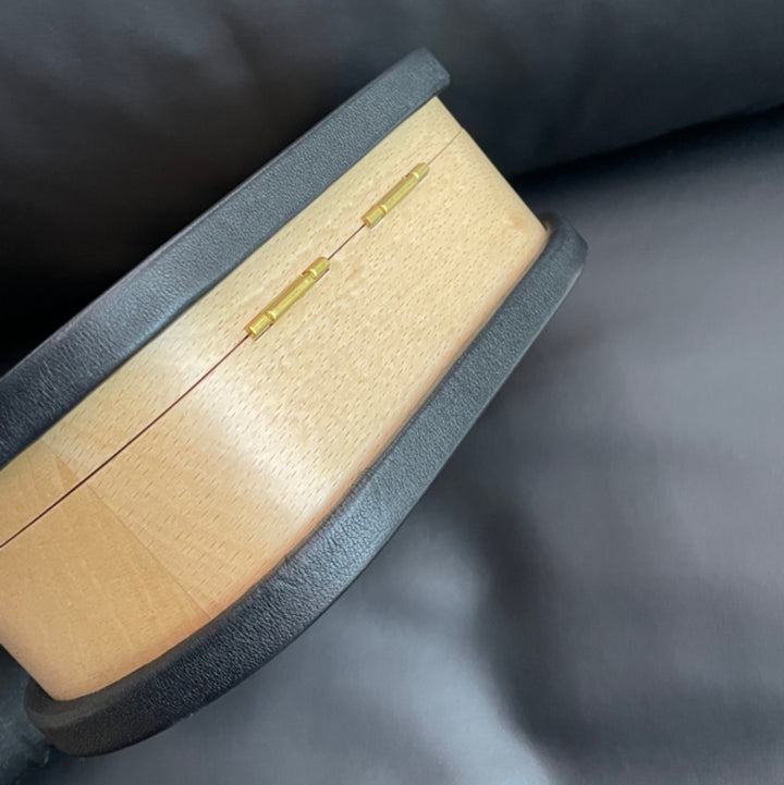 Chanel Round Vanity Case in Beechwood CC Logo Black and Beige Lambskin