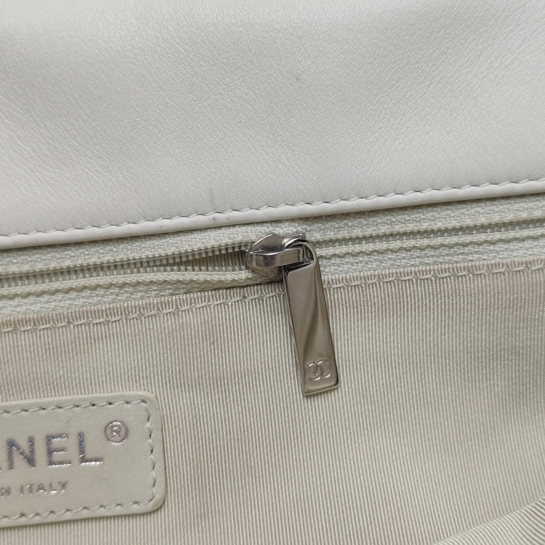 Chanel Saint-Tropez Canebiers Flap Bag in Black White