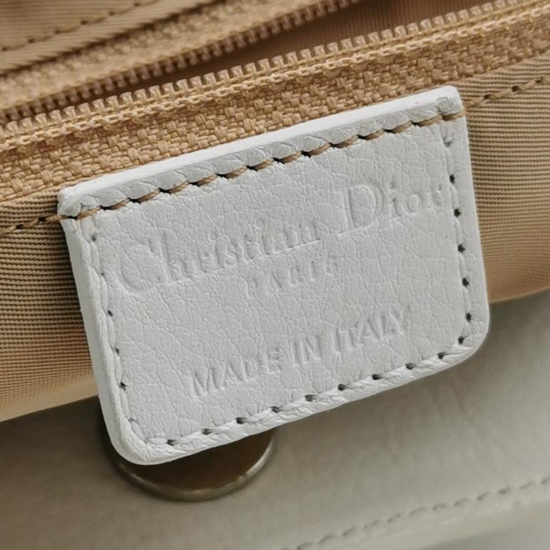 Dior Diorissimo Street Chic Shoulder Bag in White Beige
