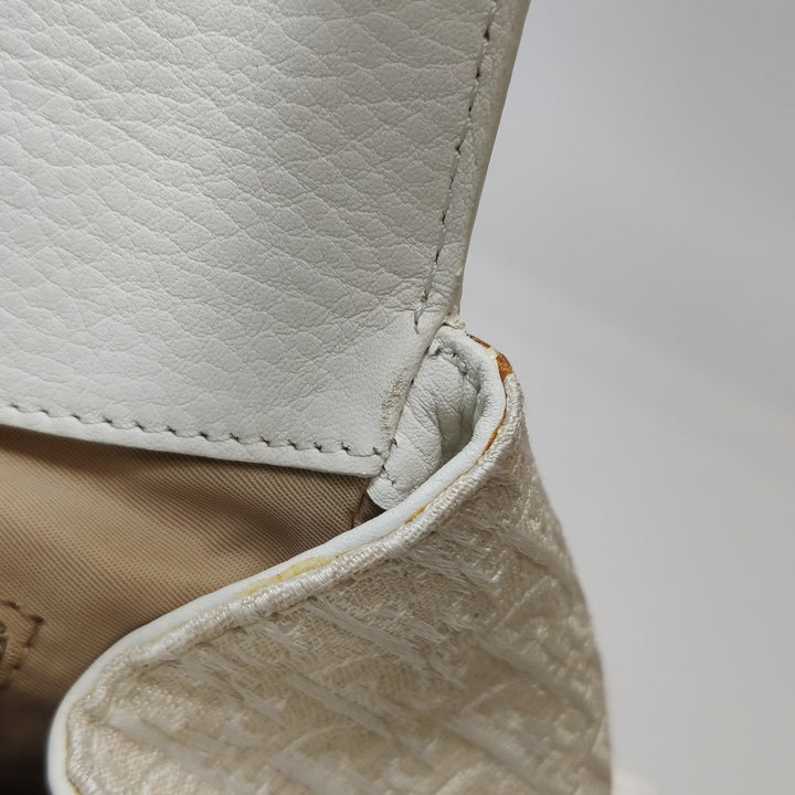 Dior Diorissimo Street Chic Shoulder Bag in White Beige